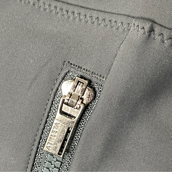 Athleta‎ Stellar Tight Leggings Anthracite Grey Size Medium - Picture 9 of 9